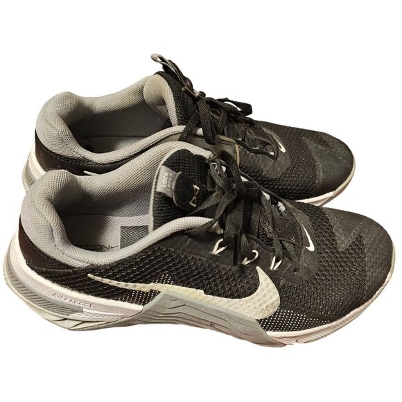 Nike Men's Metcon 7 Training Shoe (9.5, Black/Pure Platinum, Numeric_9_Point_5) - Picture 4 of 15